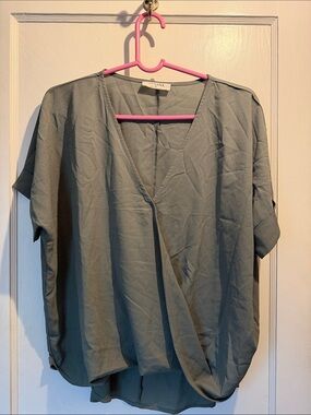 Zenana Outfitters Olive Green Short-Sleeve Draped shirt